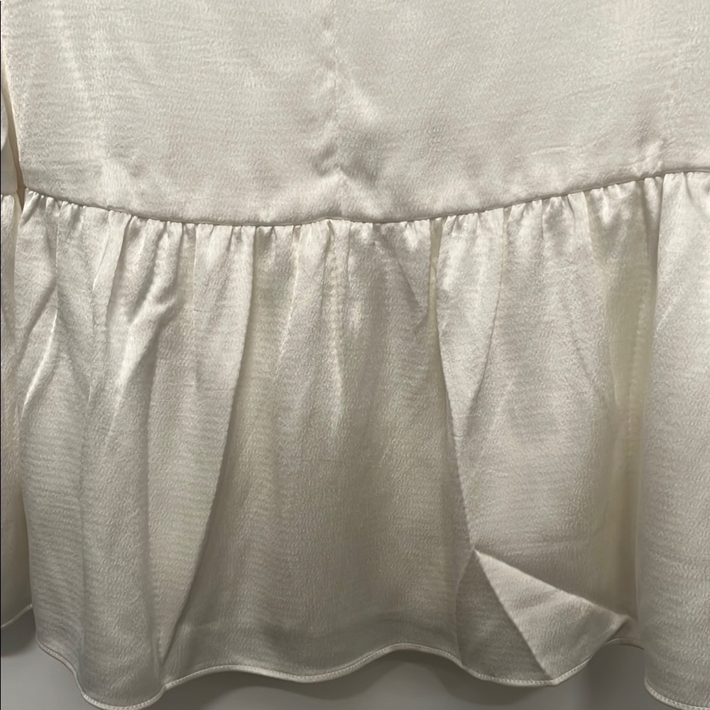 Lilly Pulitzer Blakelynn Elbow Sleeve Top - Picture 12 of 13